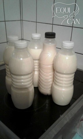 6l mleziva oddojeno po porodu, aby se kůzlata mohla vůbec napít